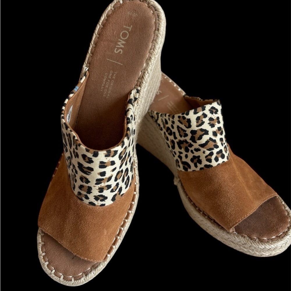 TOMS Women's Leopard Print and Tan Wedges Size W10 Summer mood